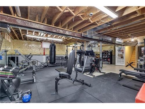 1864 Bloom Crescent, London, ON - Indoor Photo Showing Gym Room