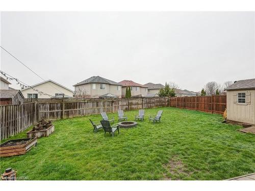 1864 Bloom Crescent, London, ON - Outdoor With Backyard