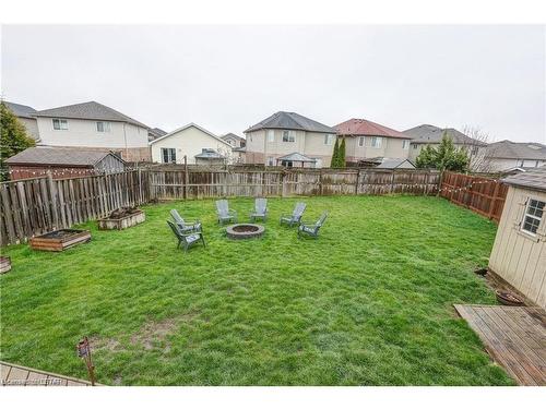 1864 Bloom Crescent, London, ON - Outdoor With Backyard