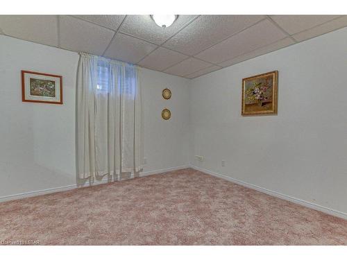 8-681 Commissioners Road W, London, ON - Indoor Photo Showing Other Room