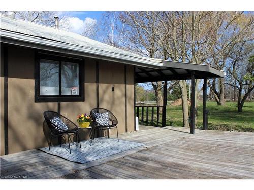 20527 Melbourne Road, Middlesex Centre, ON - Outdoor With Deck Patio Veranda With Exterior
