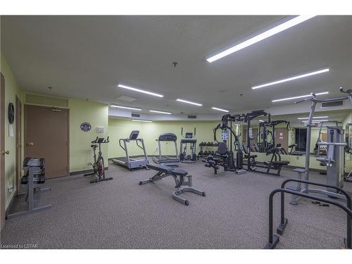 1106-500 Talbot Street, London, ON - Indoor Photo Showing Gym Room