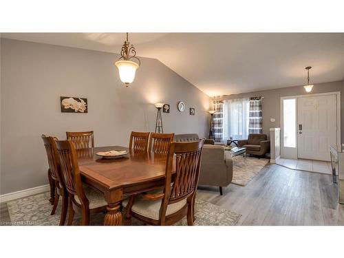 5-1241 Beaverbrook Avenue, London, ON - Indoor Photo Showing Dining Room