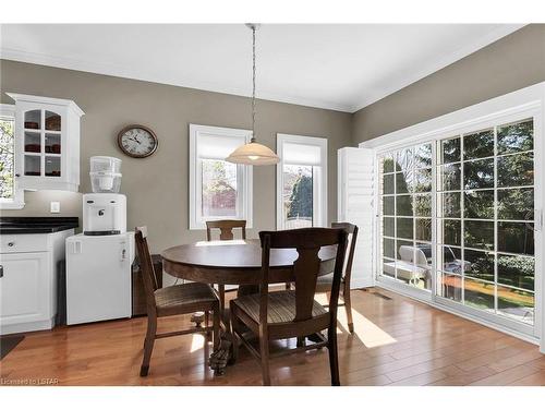 12 Pinebrook Court, London, ON - Indoor Photo Showing Dining Room