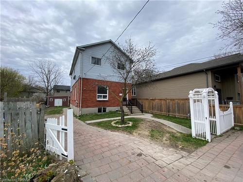 35 Oliver Street, London, ON - Outdoor With Exterior