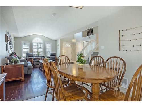 22 Edgewell Crescent, St. Thomas, ON - Indoor Photo Showing Dining Room
