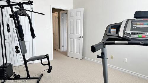 1521 Green Gables Road, London, ON - Indoor Photo Showing Gym Room