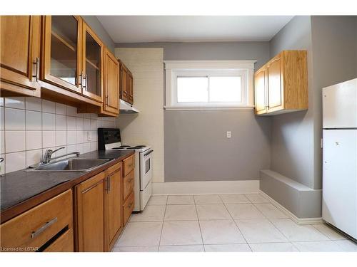 64 Adelaide Street S, London, ON - Indoor Photo Showing Kitchen