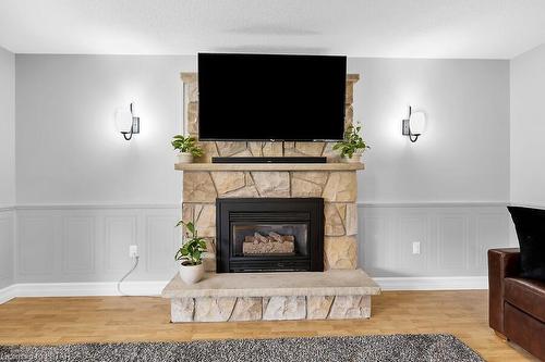 276 Margaret Street, Ilderton, ON - Indoor Photo Showing Living Room With Fireplace