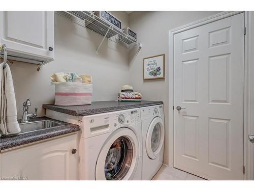 16-1 St. John'S Drive, Arva, ON - Indoor Photo Showing Laundry Room