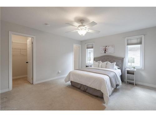 44 Forest Grove Crescent, Dorchester, ON - Indoor Photo Showing Bedroom