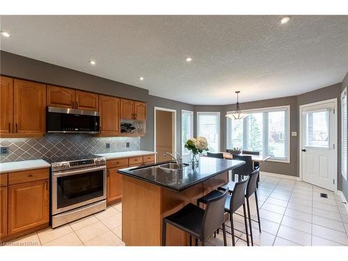 5 Sports Field Crescent, London, ON - Indoor Photo Showing Kitchen With Double Sink