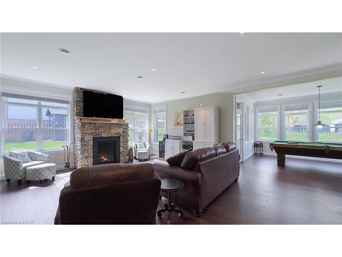 5329 Broadview Avenue, Lambton Shores, ON - Indoor Photo Showing Living Room With Fireplace