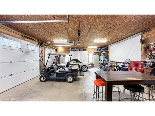 5329 Broadview Avenue, Lambton Shores, ON - Indoor Photo Showing Garage
