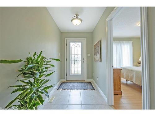 46-620 Thistlewood Drive, London, ON - Indoor Photo Showing Other Room