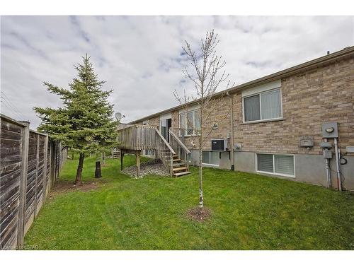 46-620 Thistlewood Drive, London, ON - Outdoor