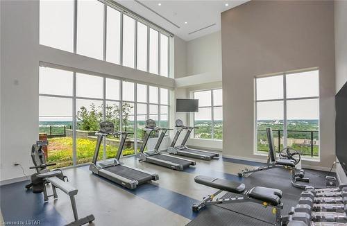 2204-505 Talbot Street, London, ON - Indoor Photo Showing Gym Room