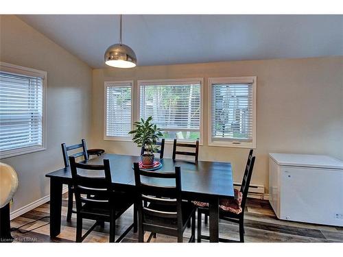 16 Kitchener Avenue, London, ON - Indoor Photo Showing Dining Room