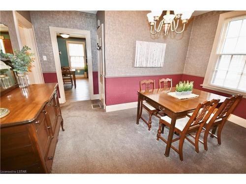 51 Elmwood Place, London, ON - Indoor Photo Showing Dining Room