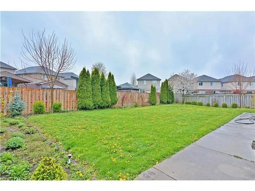2736 Hutchinson Court, London, ON - Outdoor With Backyard