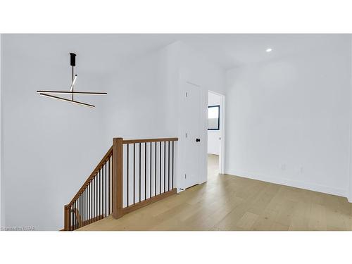 3465 Isleworth Road, London, ON - Indoor Photo Showing Other Room