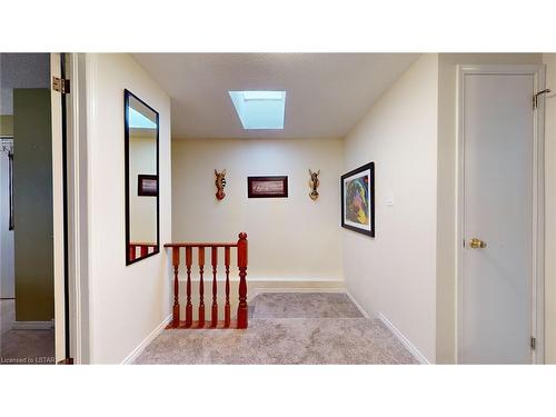 107 Walmer Gardens, London, ON - Indoor Photo Showing Other Room