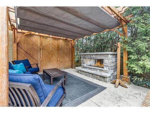 1505 Stoneybrook Crescent, London, ON - Outdoor With Exterior