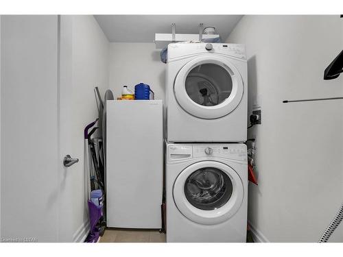 1009-505 Talbot Street, London, ON - Indoor Photo Showing Laundry Room