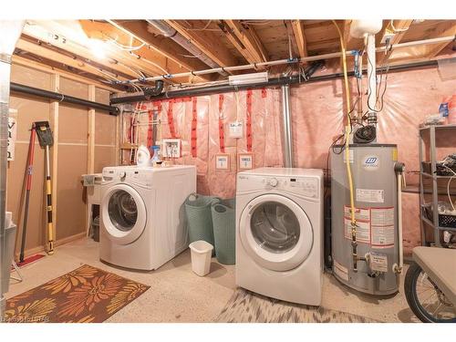 21 Chiniquy Street, Bayfield, ON - Indoor Photo Showing Laundry Room