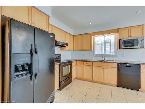 2630 Bateman Trail, London, ON - Indoor Photo Showing Kitchen With Double Sink