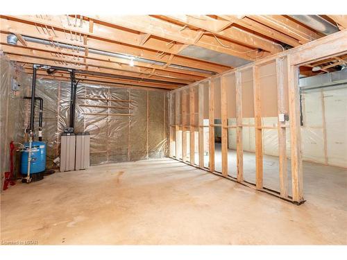 9806 Tower Line Road, Central Elgin (Munic), ON - Indoor Photo Showing Basement