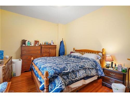 497 George Street, Woodstock, ON - Indoor Photo Showing Bedroom