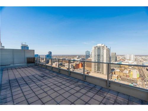 2602-330 Ridout Street N, London, ON - Outdoor With View