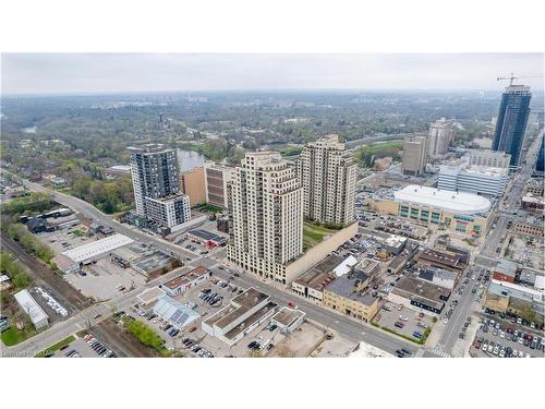 2602-330 Ridout Street N, London, ON - Outdoor With View