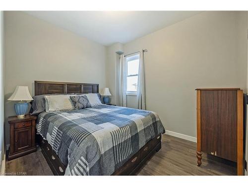 12 Baldwin Street, St. Thomas, ON - Indoor Photo Showing Bedroom