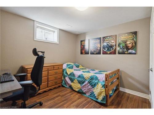 1750 Tigerlily Road, London, ON - Indoor Photo Showing Bedroom