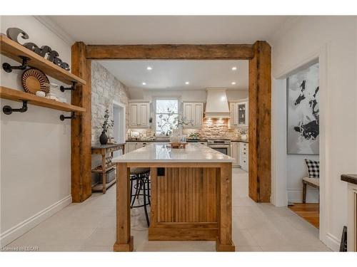 4221 Colonel Talbot Road, London, ON - Indoor Photo Showing Kitchen