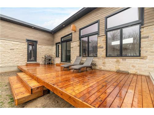 4057 Cullen Drive, Plympton-Wyoming, ON - Outdoor With Deck Patio Veranda With Exterior