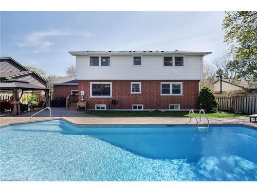 38 Torrington Crescent, London, ON - Outdoor With In Ground Pool With Backyard With Exterior