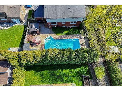 38 Torrington Crescent, London, ON - Outdoor With In Ground Pool