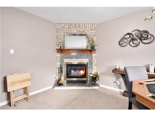 54 Kingsbridge Street, London, ON - Indoor With Fireplace