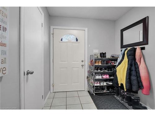 220-1330 Jalna Boulevard, London, ON - Indoor Photo Showing Other Room