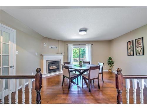 1376 Reardon Boulevard, London, ON - Indoor Photo Showing Dining Room With Fireplace