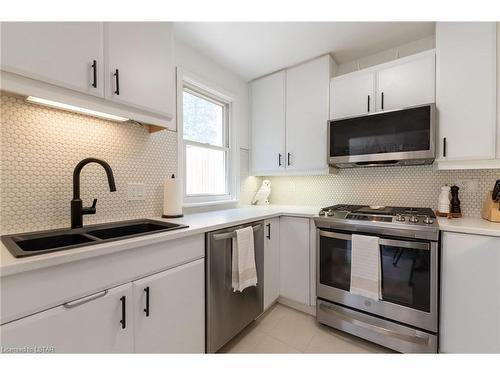 49 Murdock Street, London, ON - Indoor Photo Showing Kitchen With Double Sink With Upgraded Kitchen