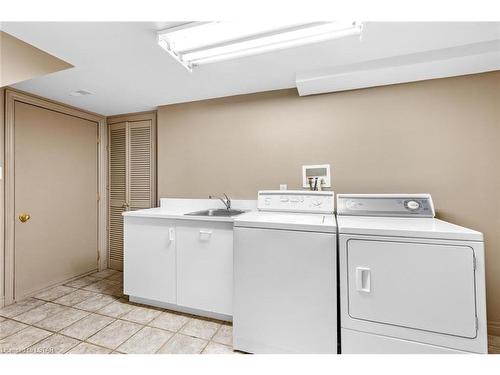 4220 Colonel Talbot Road, London, ON - Indoor Photo Showing Laundry Room