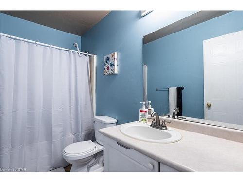 32-190 Fleming Drive, London, ON - Indoor Photo Showing Bathroom