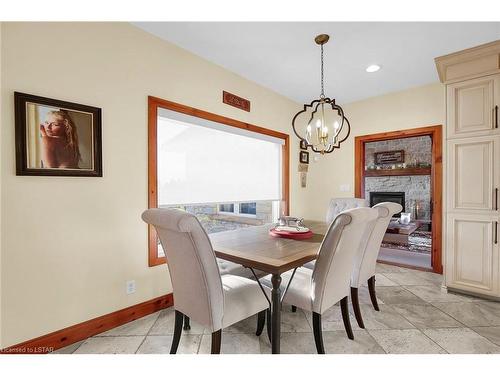 73853 Durand Avenue, Bluewater, ON - Indoor Photo Showing Dining Room