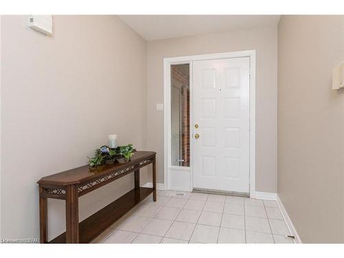 50-70 Sunnyside Drive, London, ON - Indoor Photo Showing Other Room