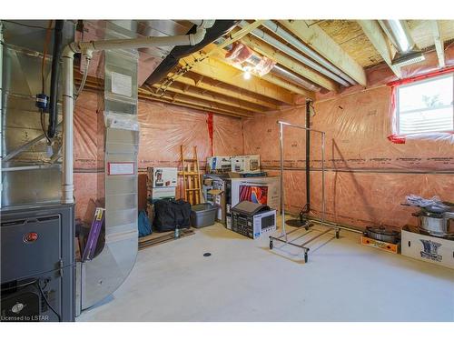 116 Woodholme Close, London, ON - Indoor Photo Showing Basement