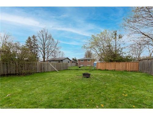 412 Hudson Drive, London, ON - Outdoor With Backyard